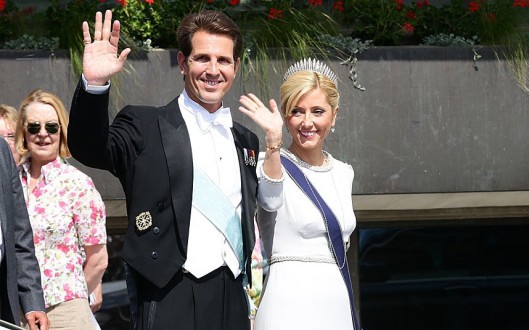 Zu den rund 500 Gästen zählten auch Kronprinz Paul von Griechenland und seine Frau Chantal.